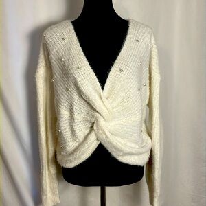 No Boundaries twist front pearl crop sweater soft eyelash cable knit oversized L